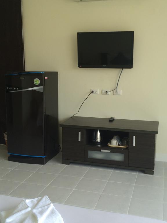 Glitter House Apartamento Phuket Exterior foto