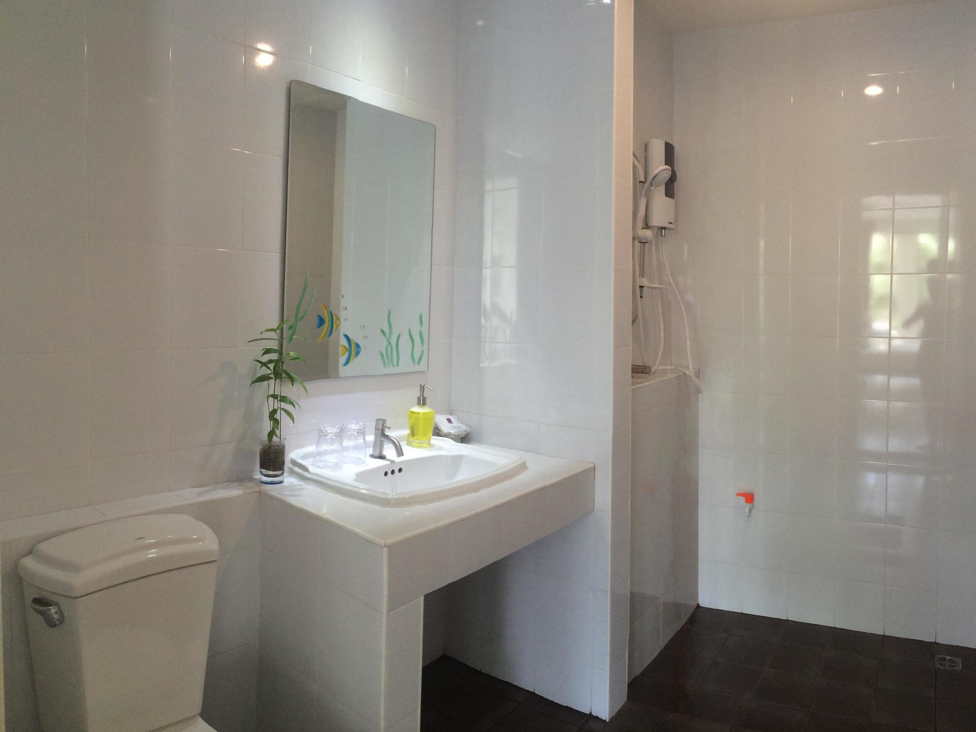 Glitter House Apartamento Phuket Exterior foto